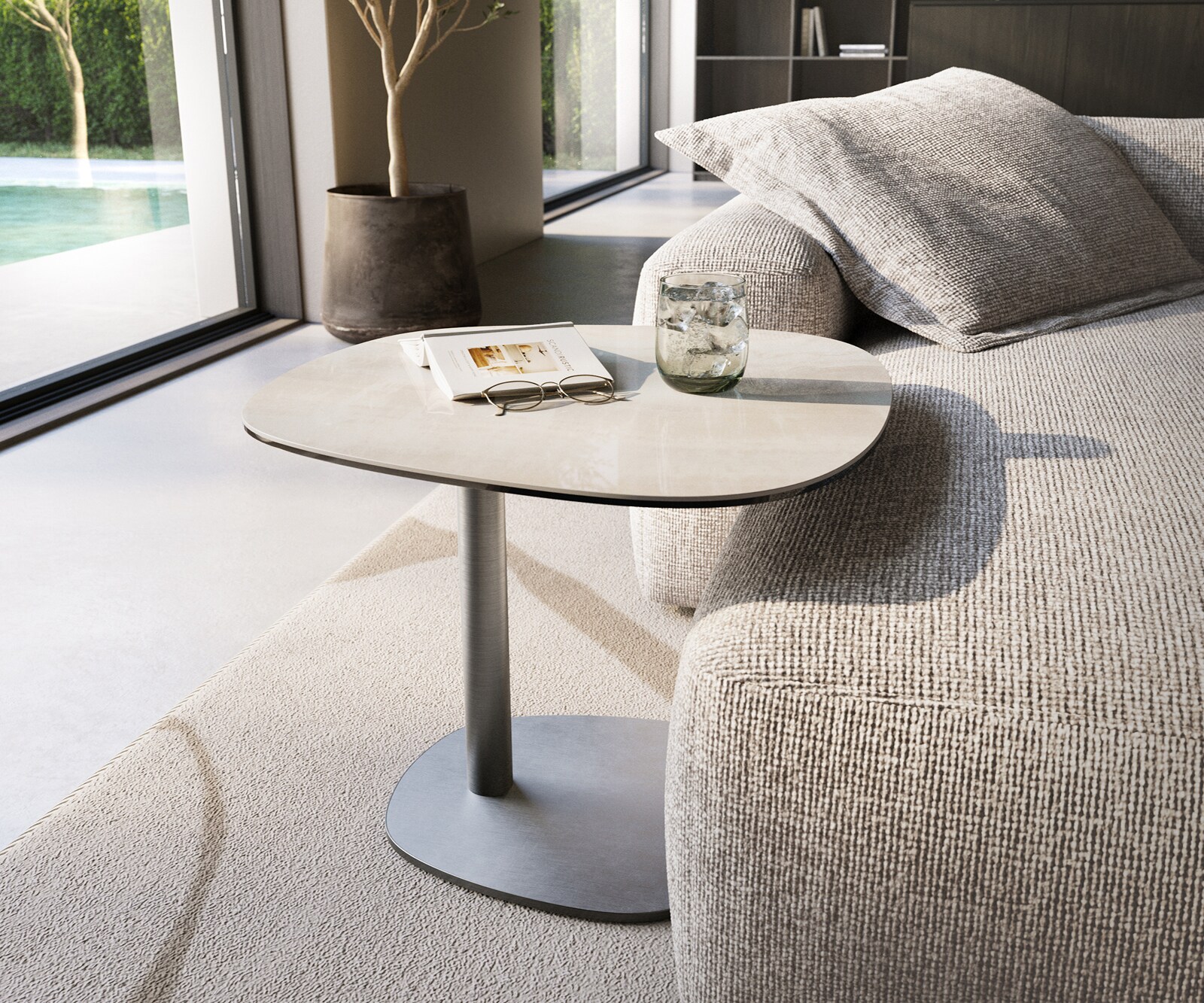table d’appoint Edge forme bateau 60x60 cm céramique Onyx Champagne Eleny acier inoxydable brossé