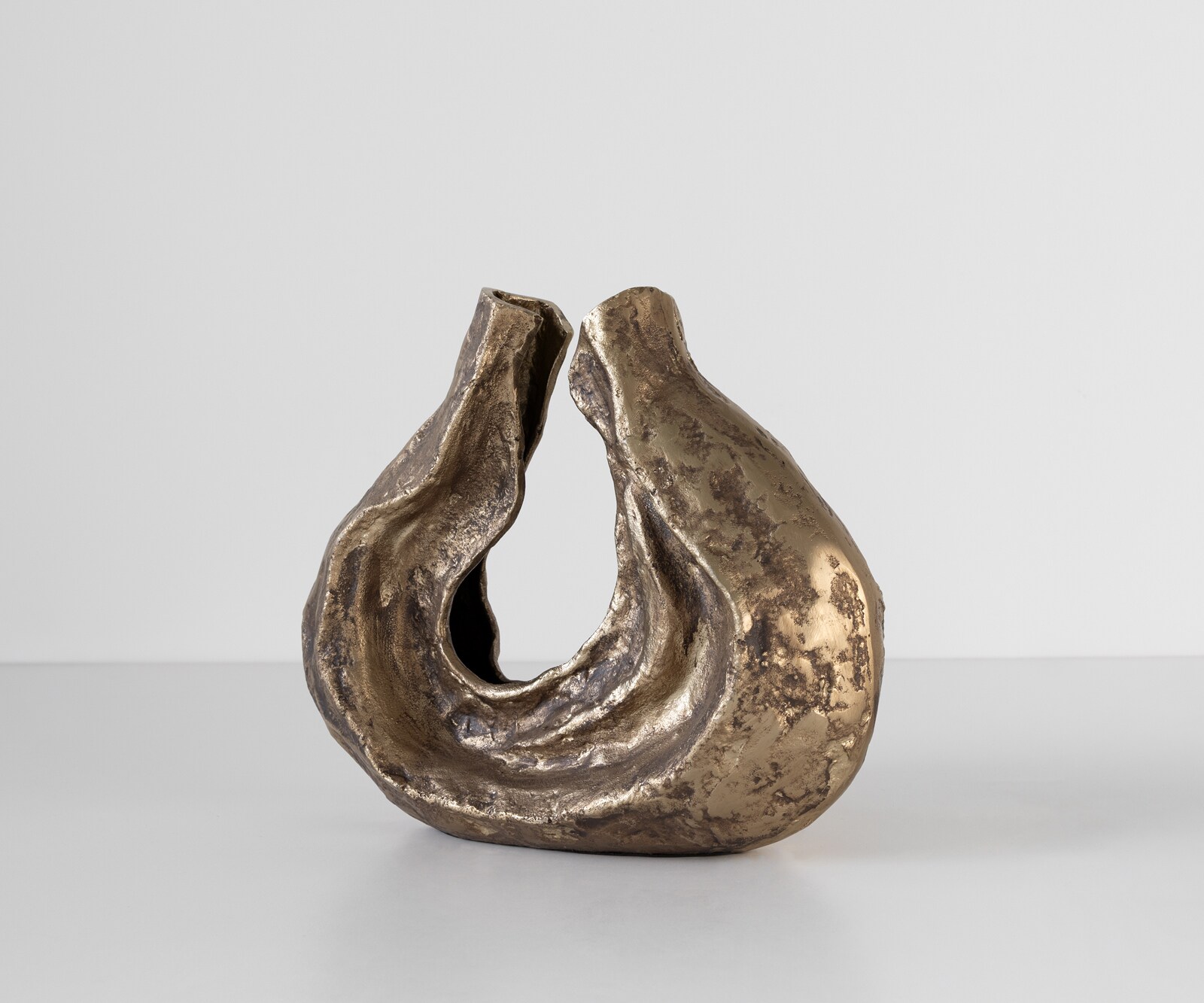 Sculpture Nexora l40 x P15 x H33 cm Aluminium Oro Antico Faite main