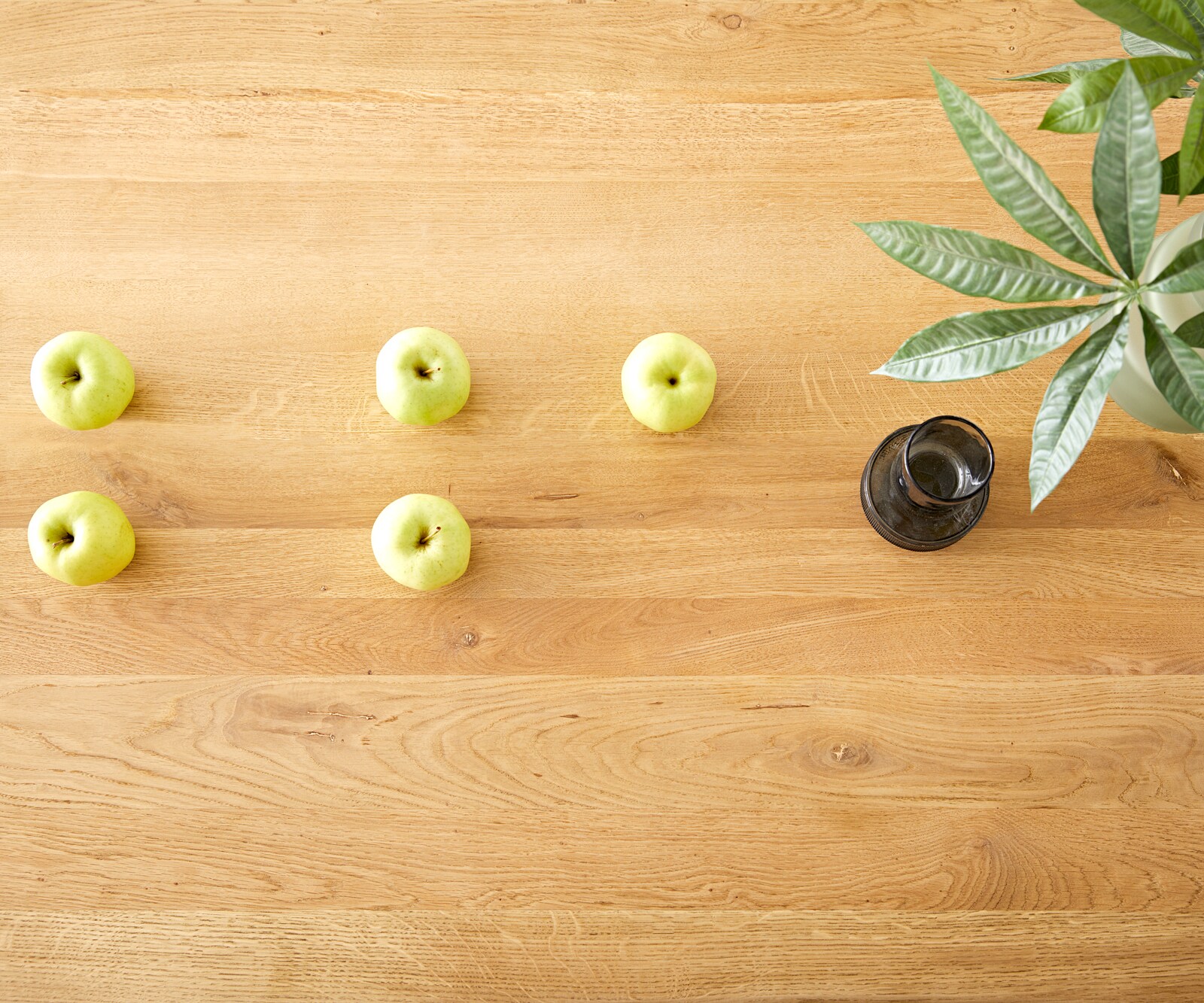 Table à manger Edge 260x100x2,5-3 chêne nature cadre croisé rectangle noir Live-Edge 4 Table à manger Edge 260x100x2,5-3 chêne nature cadre croisé rectangle noir Live-Edge 4