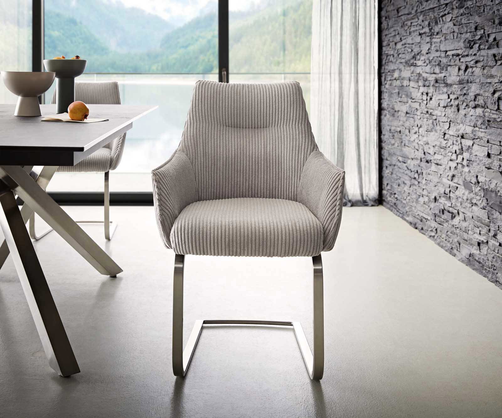 Cantilever Alja-Flex avec accoudoirs côtelé gris argenté pied cantilever plat acier inoxydable brossé ressorts ensachés 1