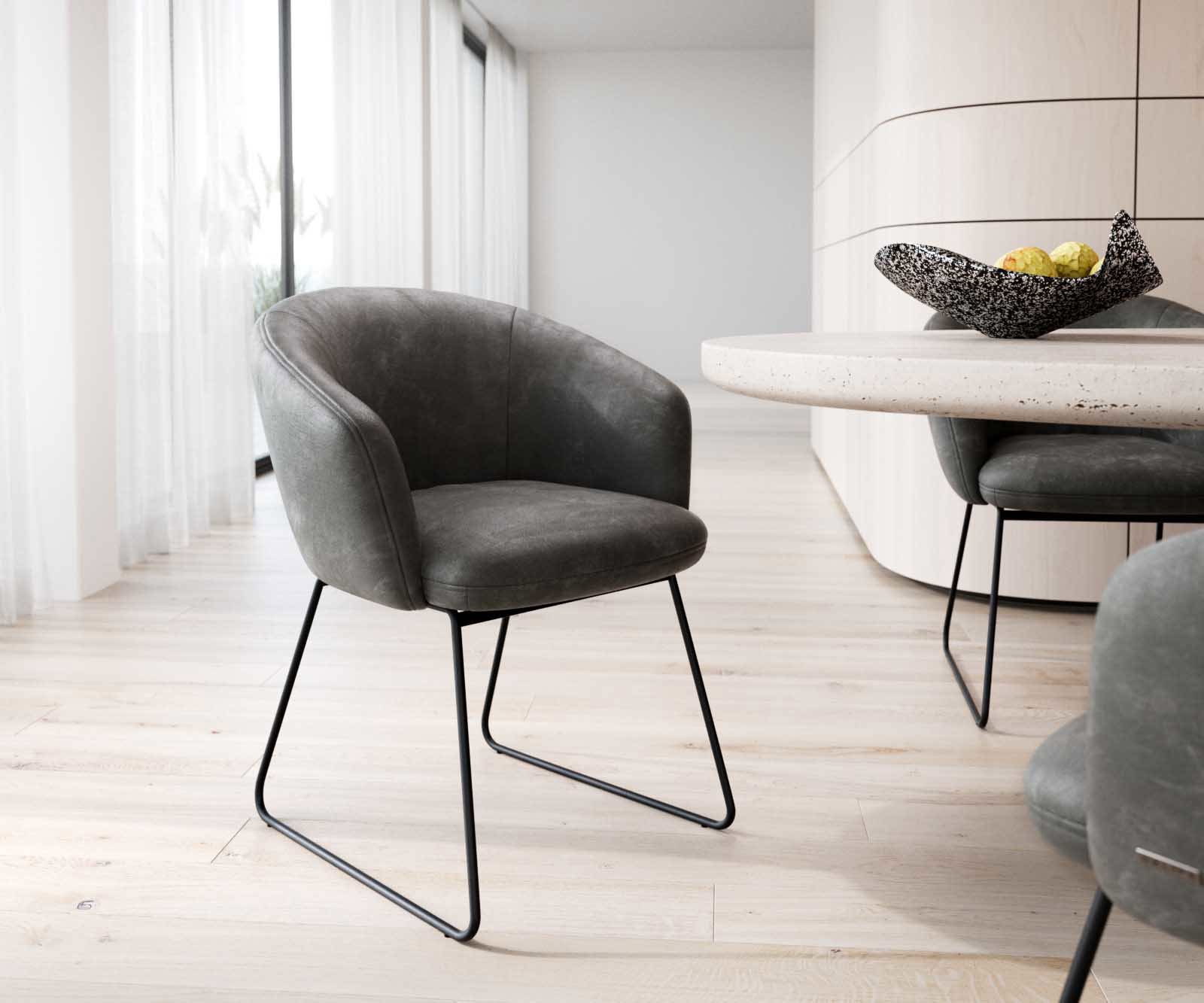 Chaise-de-salle-à-manger Caja-Flex avec accoudoirs microvelours anthracite vintage pied trapèze noir ressorts ensachés