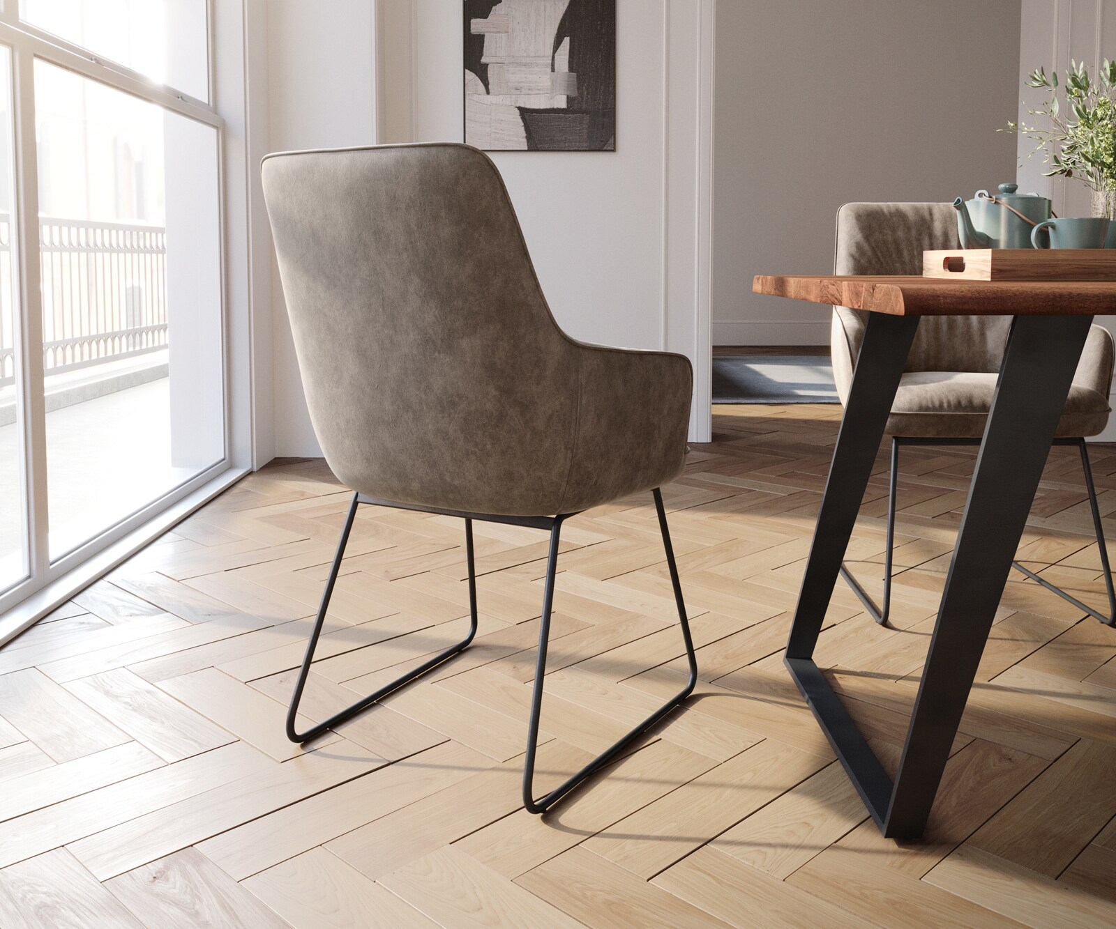Chaise-de-salle-à-manger Zelia-Flex avec accoudoirs microvelours taupe vintage pied trapèze noir ressorts ensachés 5