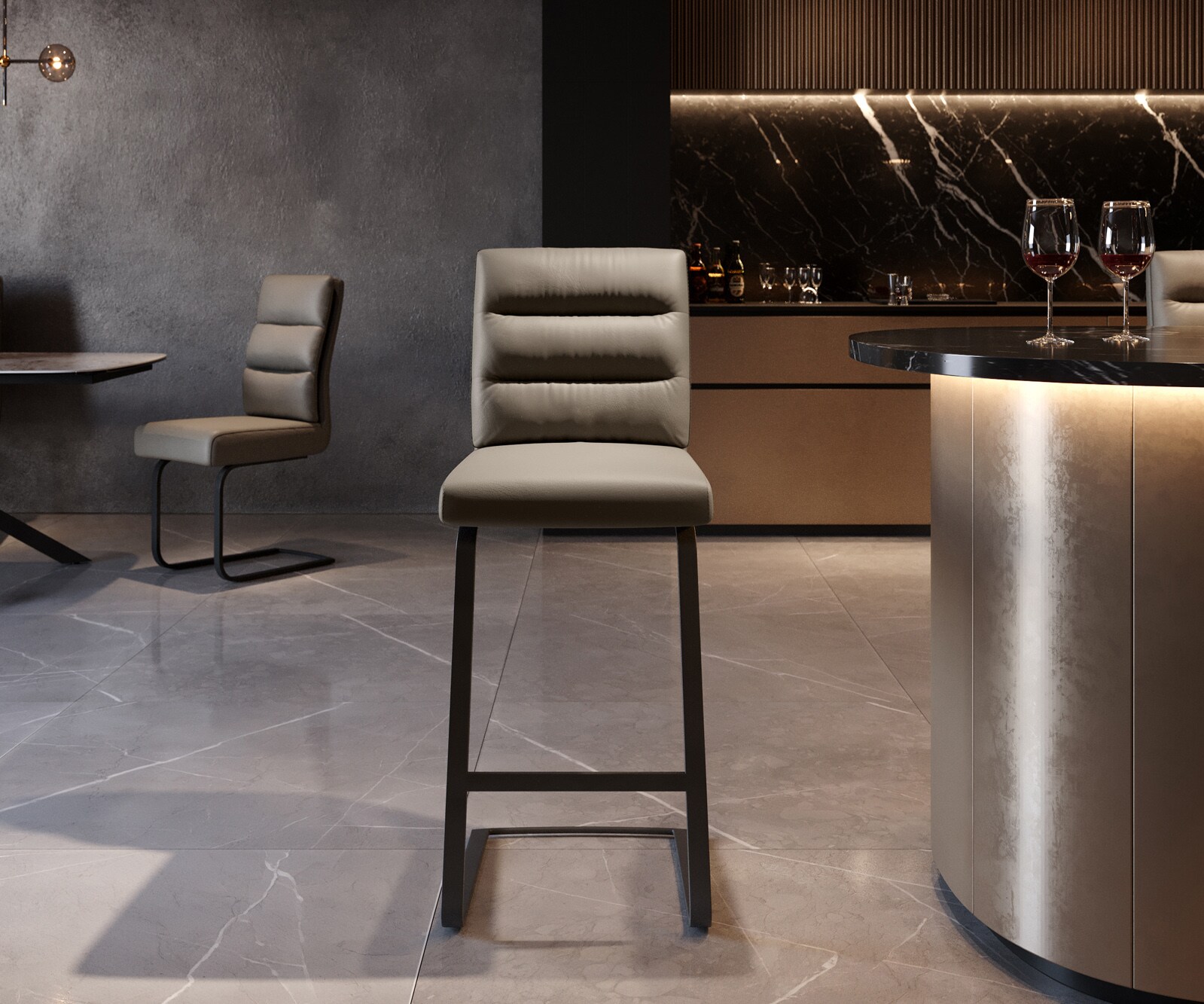 Chaise-de-bar Pela-Flex cuir véritable boue piétement luge plat métal noir ressorts ensachés 1