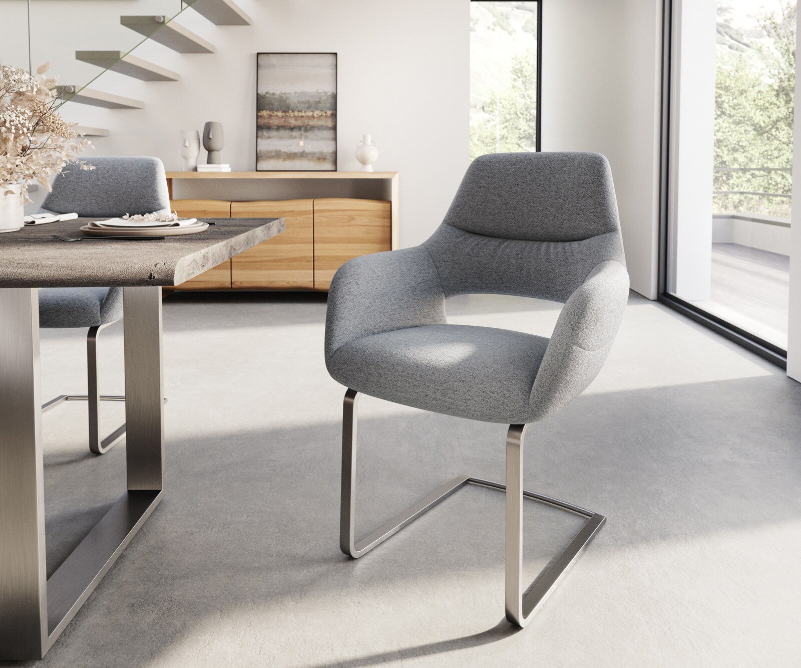 Cantilever Yago-Flex avec accoudoirs tissu texturé gris clair pied cantilever plat acier inoxydable brossé ressorts ensachés