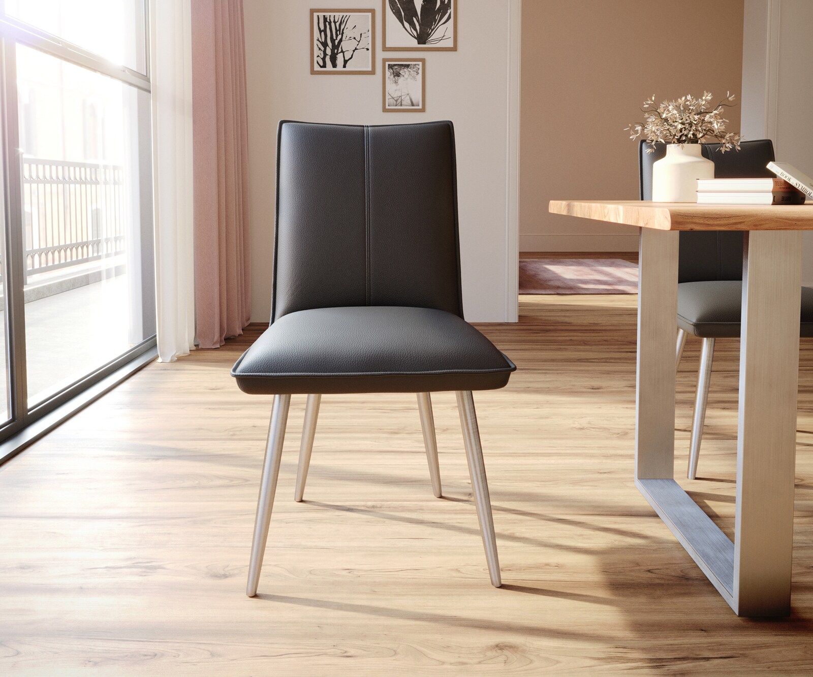 Chaise-de-salle-à-manger Lelio-Flex cuir de vache noir 4 pieds coniques acier inoxydable brossé ressorts ensachés 1 Chaise-de-salle-à-manger Lelio-Flex cuir de vache noir 4 pieds coniques acier inoxydable brossé ressorts ensachés 1