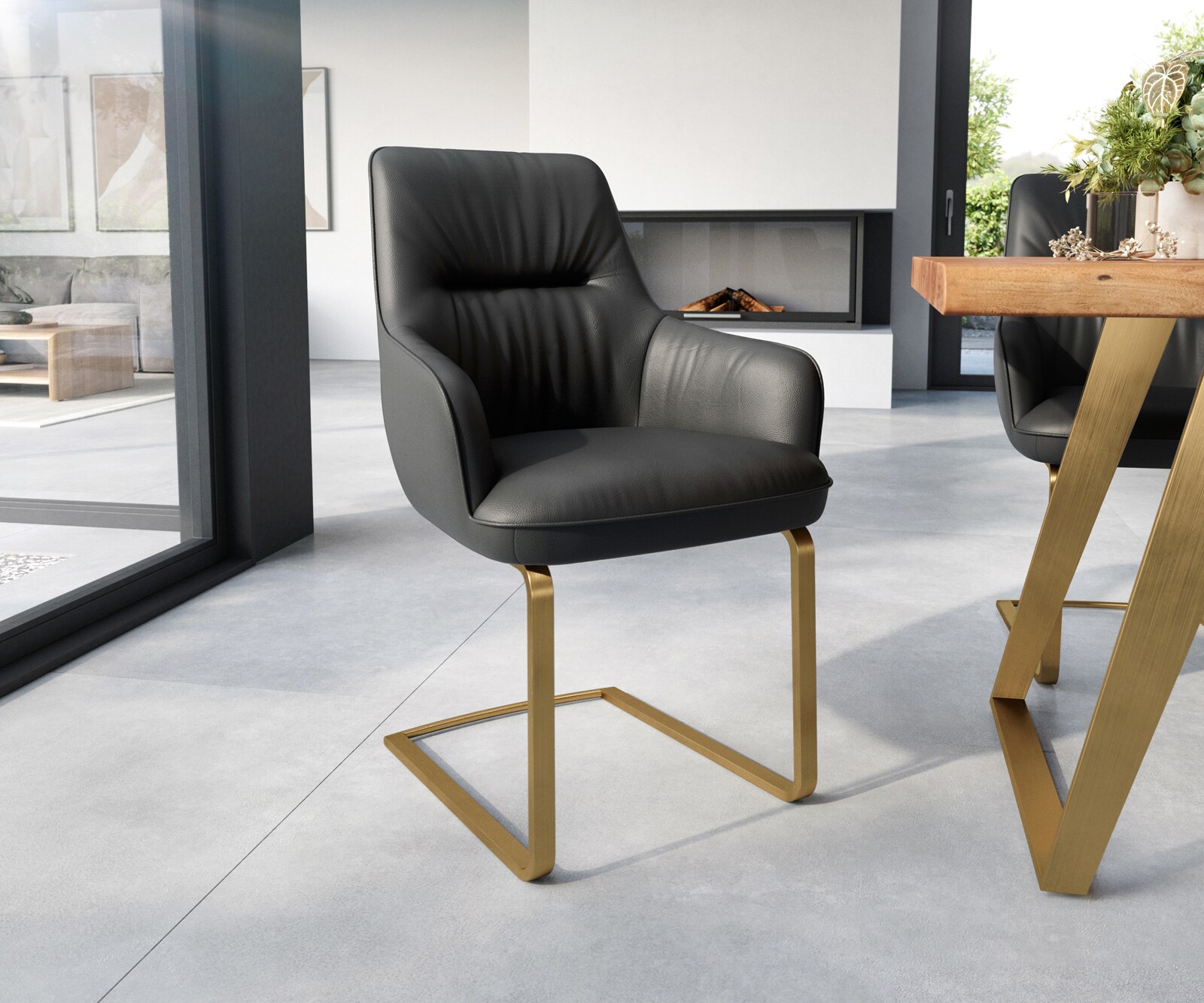 Cantilever Zelia-Flex avec accoudoirs cuir de vache noir pied cantilever plat or ressorts ensachés