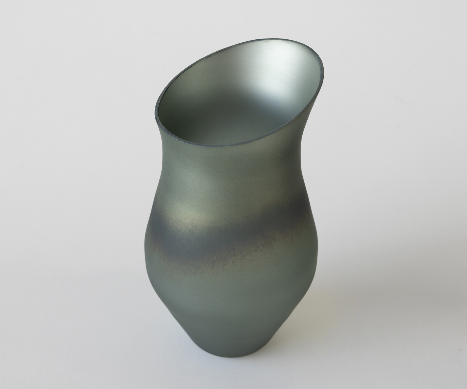 Vase Curvia l18 x P11 x H41 cm Verre Aurora Soufflé à la bouche 2