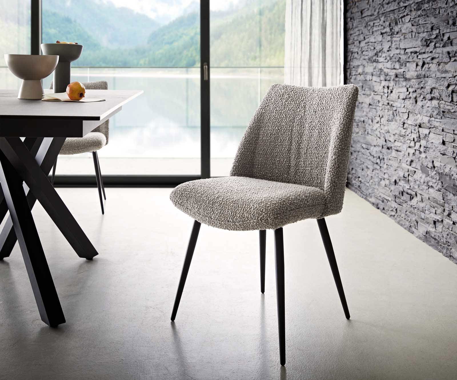 Chaise-de-salle-à-manger Elso-Flex bouclé gris argenté 4 pieds coniques noir ressorts ensachés Chaise-de-salle-à-manger Elso-Flex bouclé gris argenté 4 pieds coniques noir ressorts ensachés