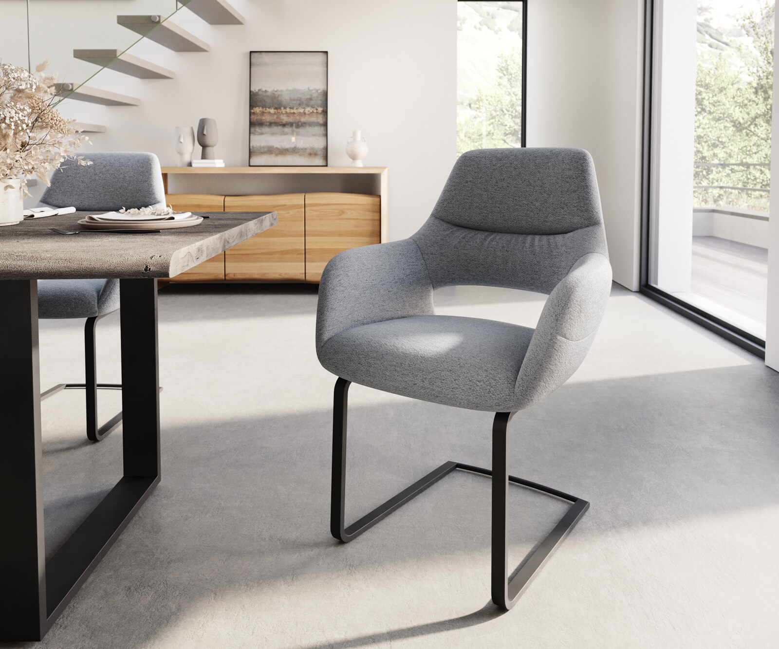 Cantilever Yago-Flex avec accoudoirs tissu texturé gris clair pied cantilever plat noir ressorts ensachés