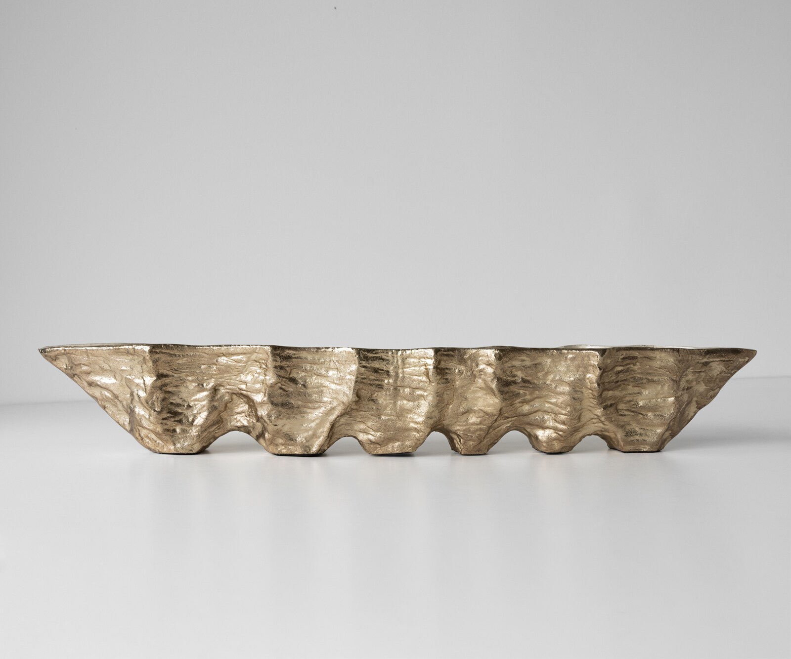 Coupe décorative Riffa l100 x P19 x H15 cm Aluminium Champagner Ivory Faite main 2