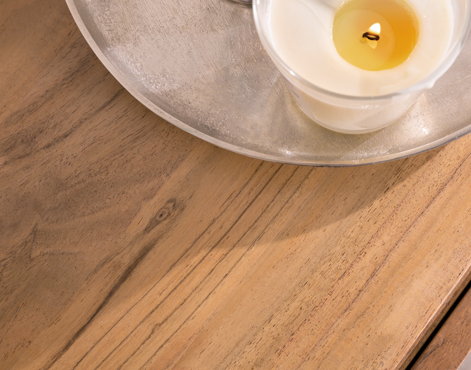 Meuble TV Wyatt 220 cm acacia naturel 4 tiroirs pied en V inox 4 Meuble TV Wyatt 220 cm acacia naturel 4 tiroirs pied en V inox 4