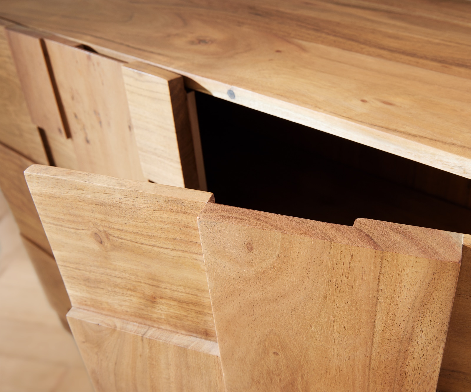 Buffet Puzzle 145 cm acacia naturel pied angulaire inoxydable  3 Buffet Puzzle 145 cm acacia naturel pied angulaire inoxydable  3