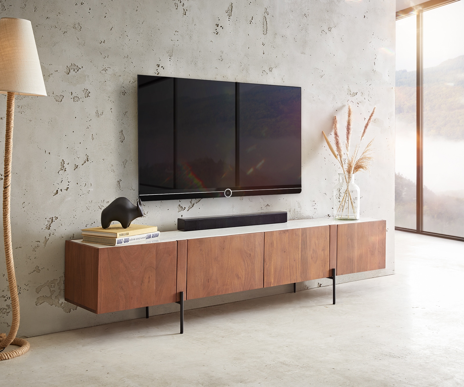 Meuble-TV Secara 200 cm acacia marron 4 portes marbre pieds noirs 1 Meuble-TV Secara 200 cm acacia marron 4 portes marbre pieds noirs 1