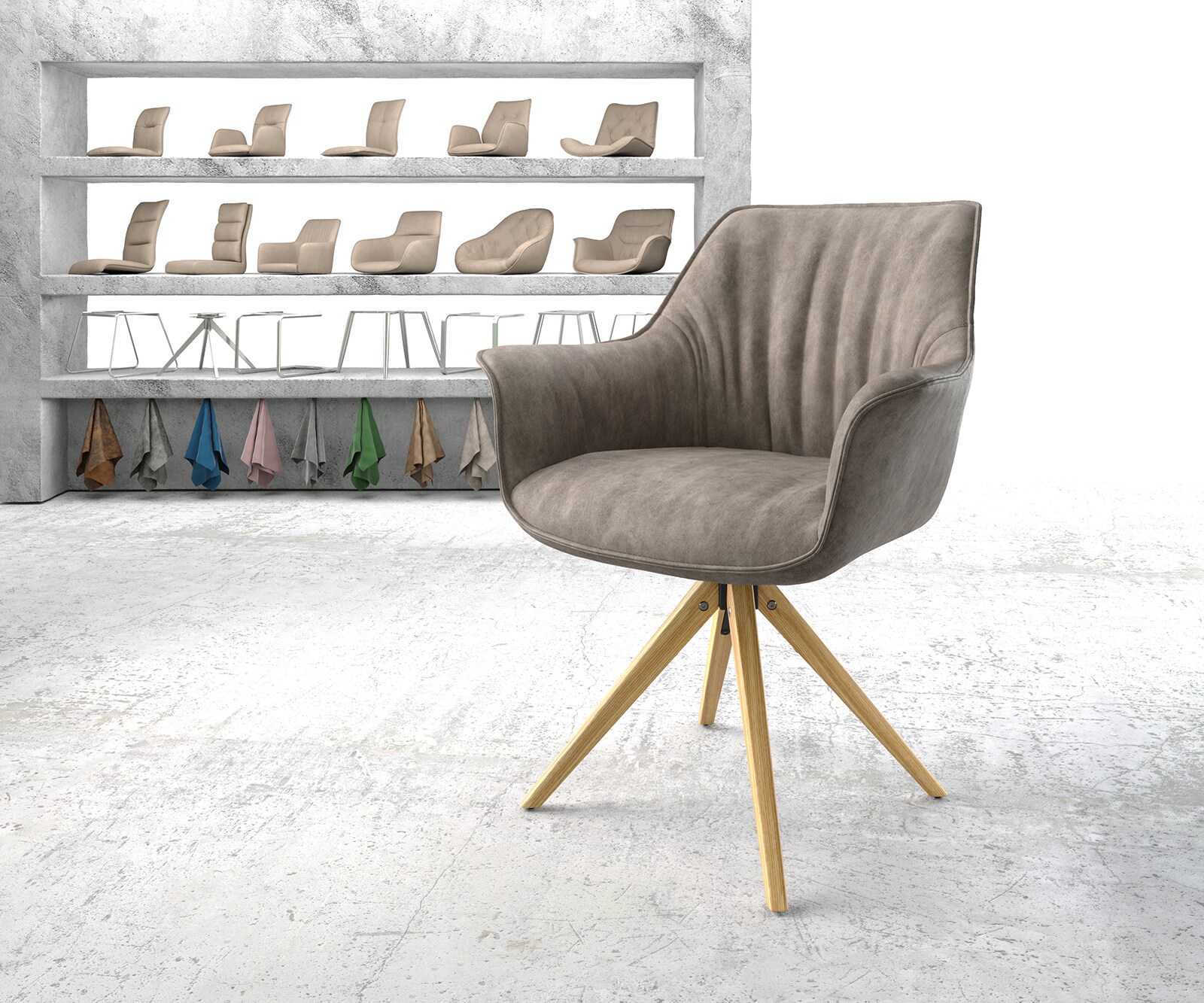 Chaise-de-salle-à-manger Keila-Flex avec accoudoirs microvelours taupe vintage pied en bois angulaire naturel