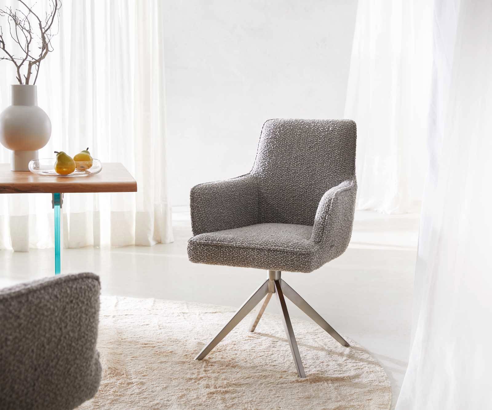 Chaise-pivotante Heira-Flex avec accoudoirs bouclé gris argenté pied croisé large acier inoxydable brossé pivotement sur 360° ressorts ensachés Chaise-pivotante Heira-Flex avec accoudoirs bouclé gris argenté pied croisé large acier inoxydable brossé pivotement sur 360° ressorts ensachés