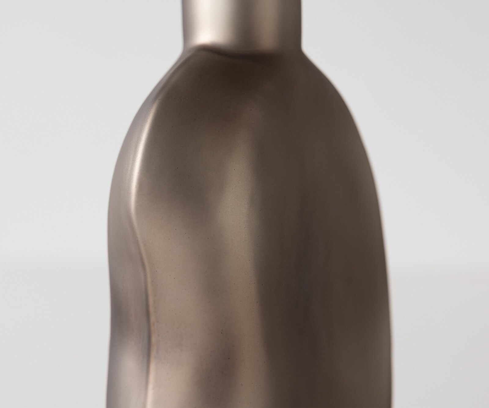 Vase Mireva l15 x P9 x H27 cm Verre Opal Soufflé à la bouche 6