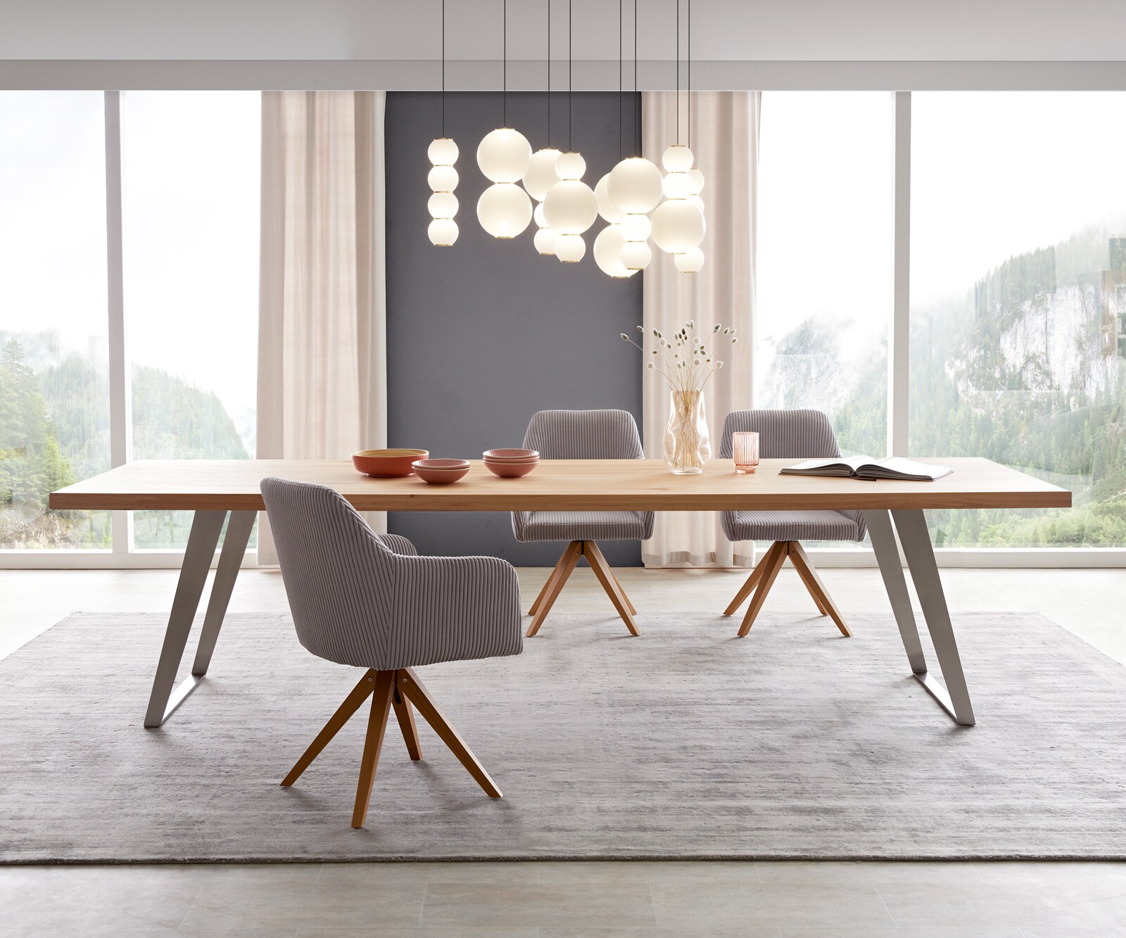 Table-à-manger Classic-Edge en bois massif