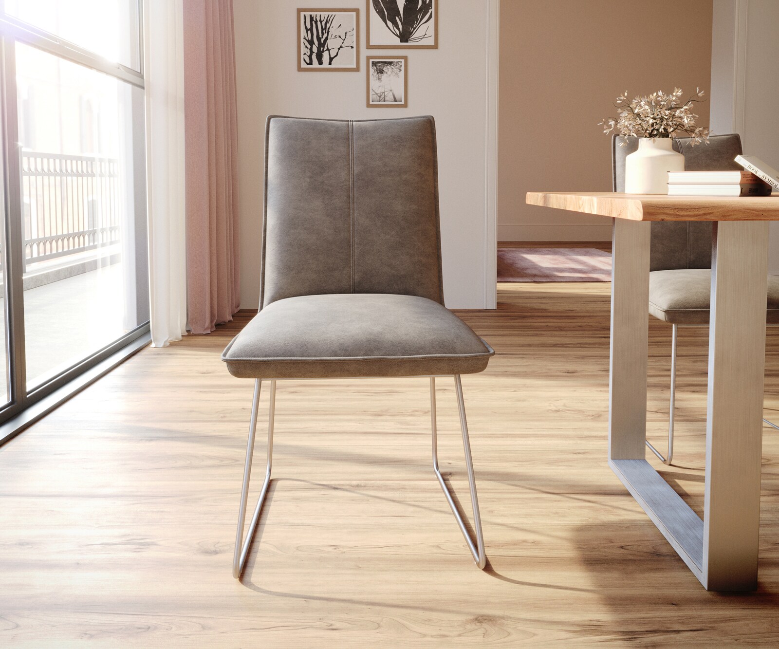 Chaise-de-salle-à-manger Lelio-Flex microvelours taupe vintage pied trapèze acier inoxydable brossé ressorts ensachés 1