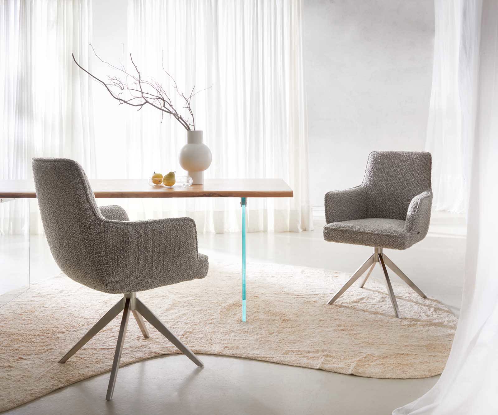 Chaise-pivotante Heira-Flex avec accoudoirs bouclé gris argenté pied croisé large acier inoxydable brossé pivotement sur 360° ressorts ensachés 5 Chaise-pivotante Heira-Flex avec accoudoirs bouclé gris argenté pied croisé large acier inoxydable brossé pivotement sur 360° ressorts ensachés 5