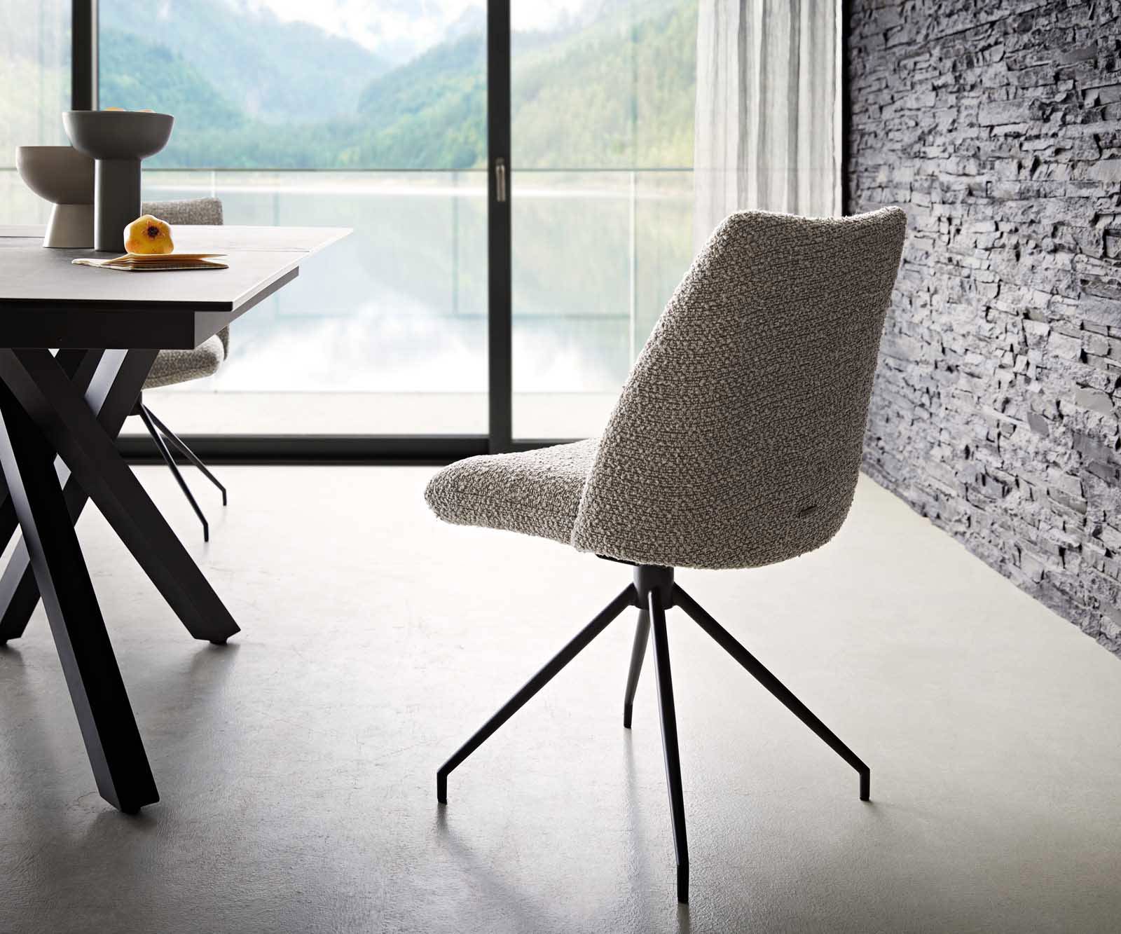 Chaise-pivotante Elso-Flex bouclé gris argenté pied croisé conique noir pivotement sur 180° ressorts ensachés 4 Chaise-pivotante Elso-Flex bouclé gris argenté pied croisé conique noir pivotement sur 180° ressorts ensachés 4