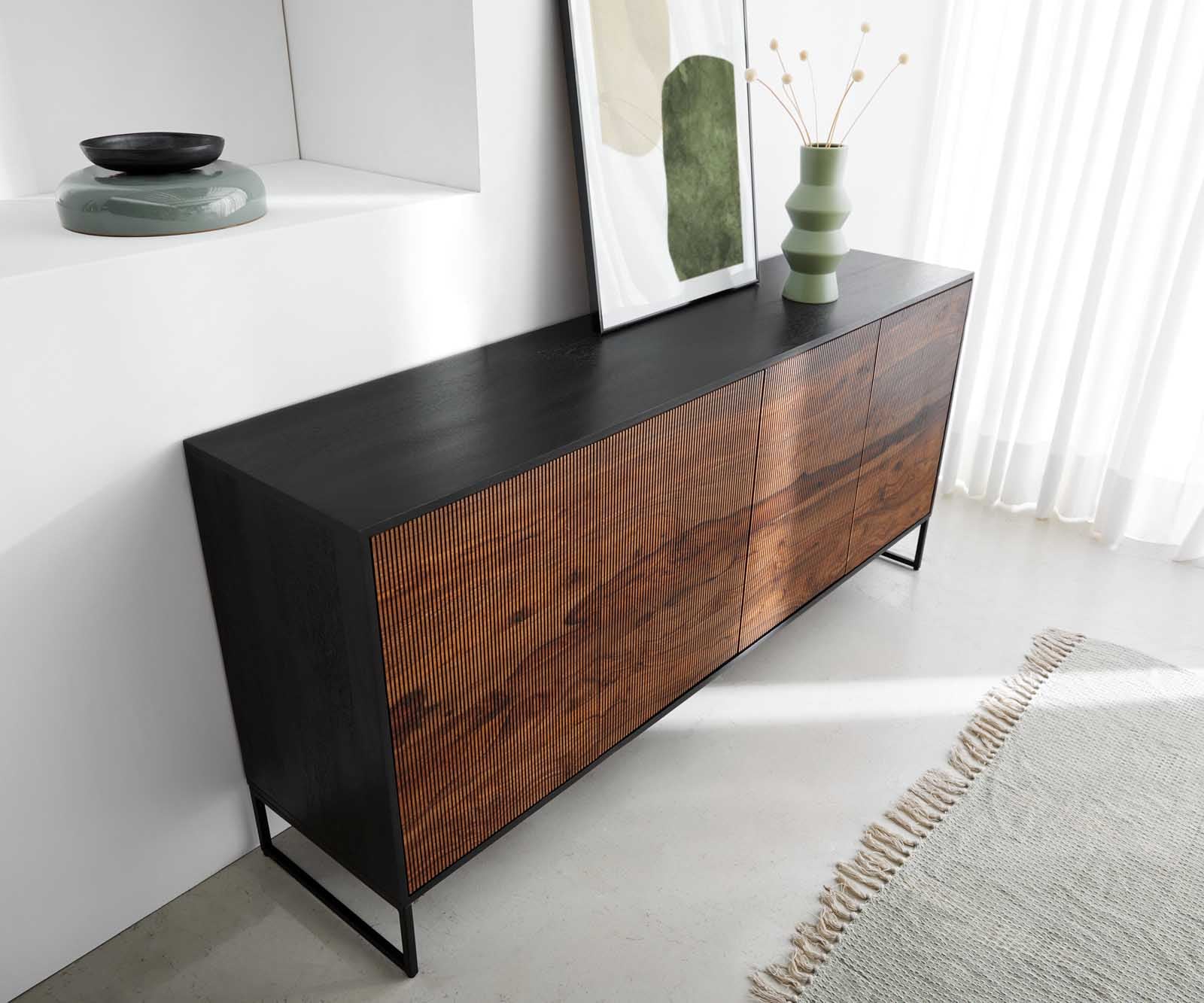 Buffet Vaag 170 cm Sheesham naturel manguier noir 4 portes 4 Buffet Vaag 170 cm Sheesham naturel manguier noir 4 portes 4