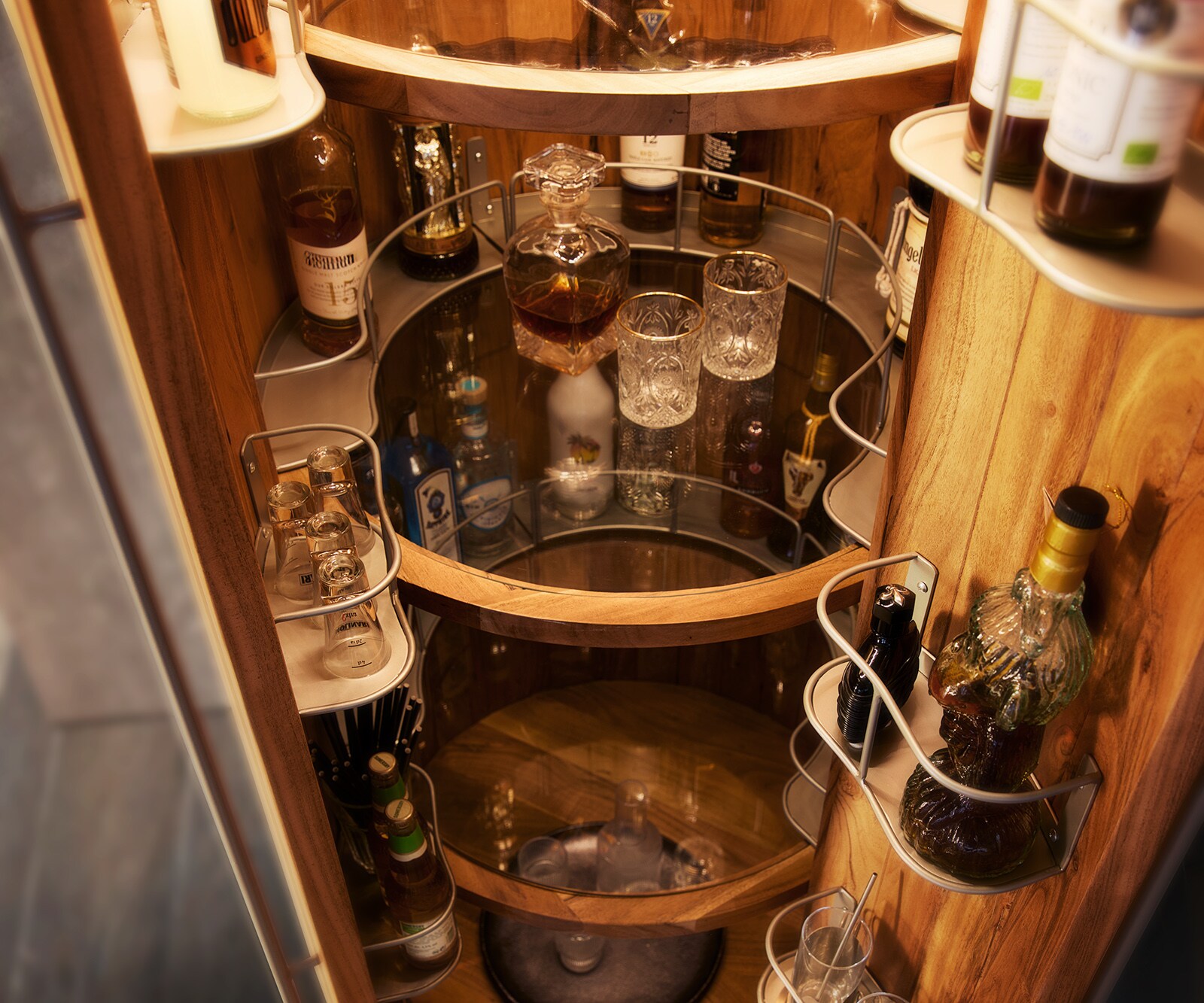 Armoire-bar Tulsa 80x190 cm acacia naturel éclairage LED armoire à vin 4