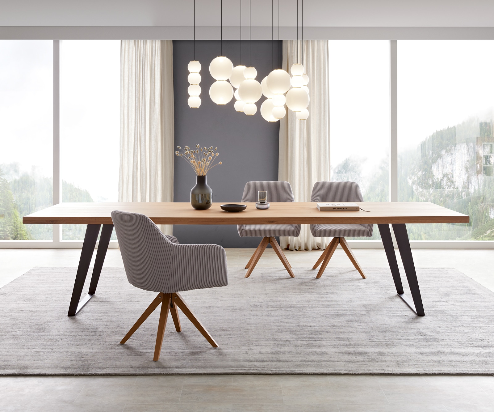 Table-à-manger Classic-Edge en bois massif Table-à-manger Classic-Edge en bois massif