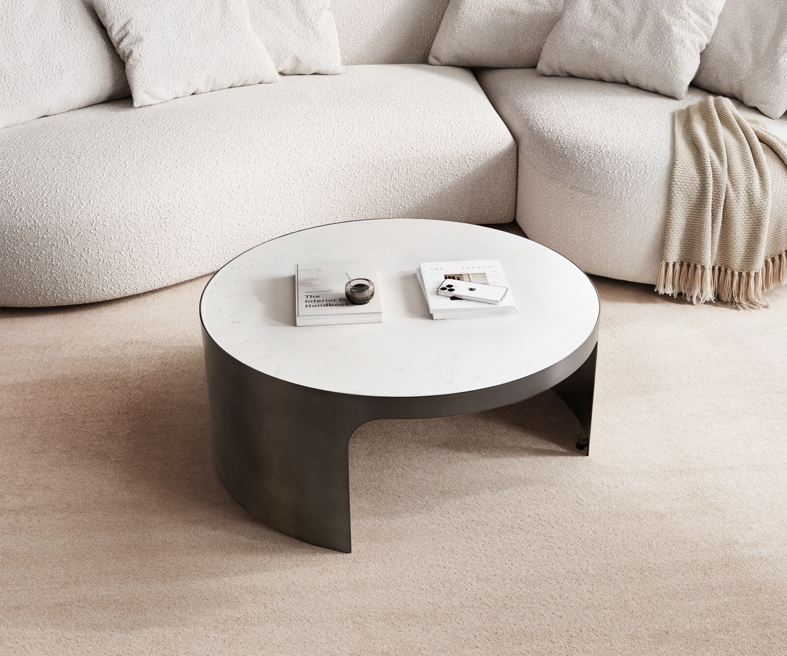 Table-basse Alerio 90x90 cm Marbre blanc Métal noir antique 1