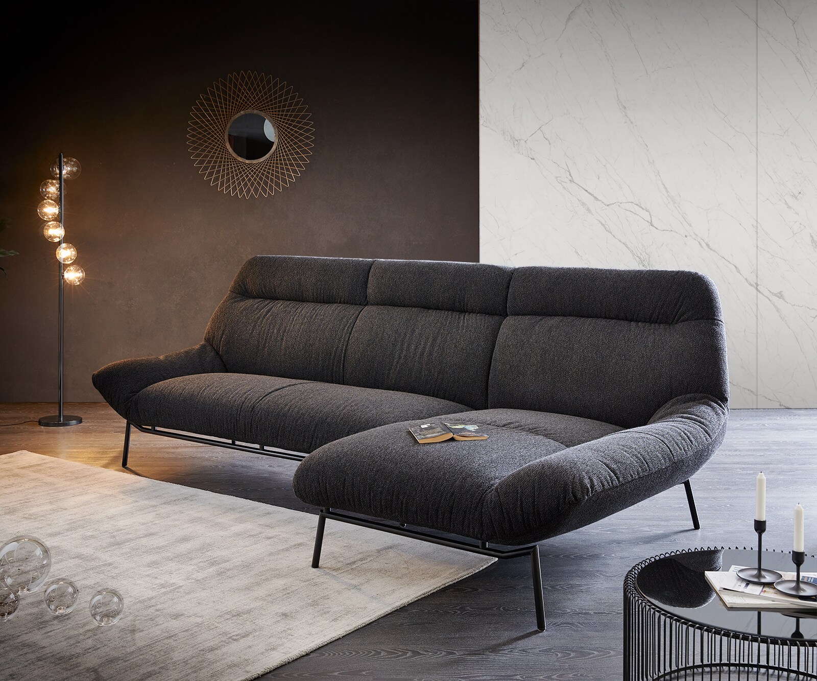 Canapé-d'angle Shape High 305x160 chaise longue noire à droite de la marque ES 1